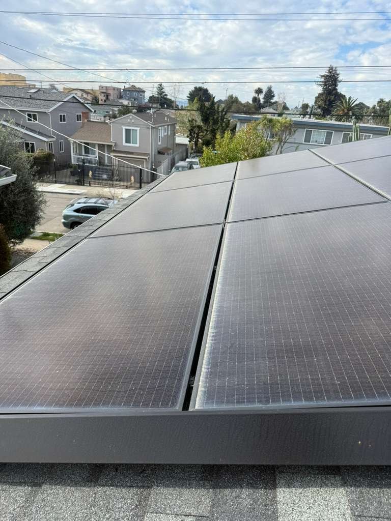 Residential Solar Cleaning